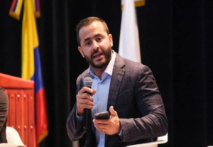 Gobernador de Córdoba: «yo ahí no tengo sino 50 vaquitas»