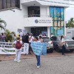 trabajadores protestando en la ESE Sincelejo